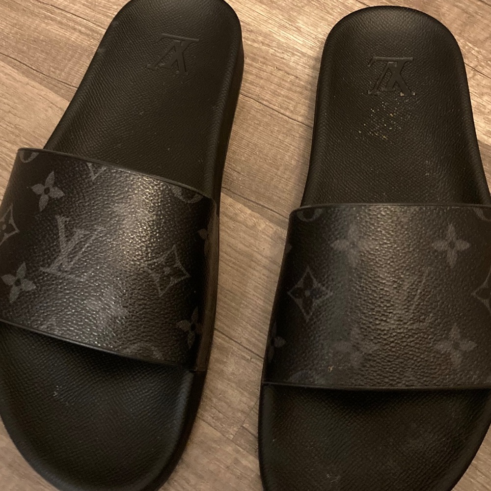 Louis Vuitton slides